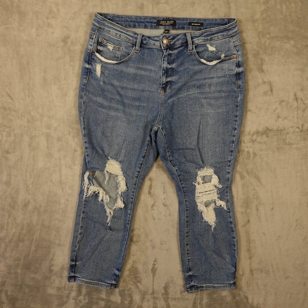 Judy Blue Jeans Boyfriend Fit women's‎ 20W blue stretchy denim distressed